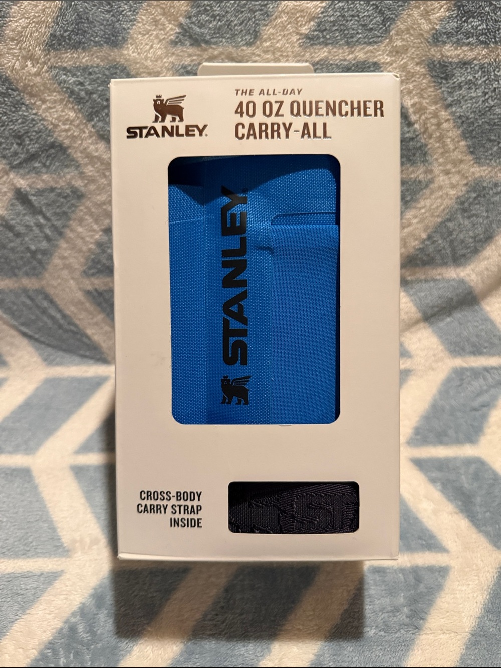 NIB Stanley The All-Day 40 oz Quencher Carry-All Crossbody Sling 💧💙